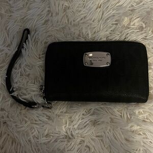 Black Michela Kors wallet